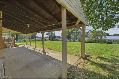 2425 Regentview Street NE, Canton, OH 44705 - Photo 28