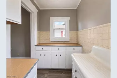 287 W North Avenue, East Palestine, OH 44413 - Photo 20