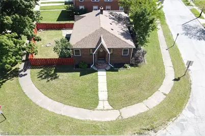 3300 W 131st Street, Loveland, OH 44111 - Photo 2