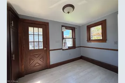 1370 Mathews Avenue, Oakwood, OH 44107 - Photo 12
