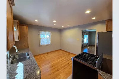 2783 9th Street, Cuyahoga Falls, OH 44221 - Photo 8