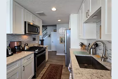 12900 Lake Avenue #P 2, Oakwood, OH 44107 - Photo 8