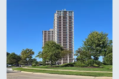12900 Lake Avenue #P 2, Oakwood, OH 44107 - Photo 2
