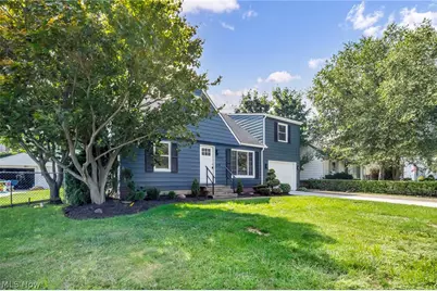 30082 Dorothy Drive, Wickliffe, OH 44092 - Photo 2