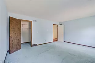 4468 Devonshire Dr, Youngstown, OH 44512 - Photo 20