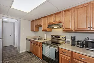 84 Mersey Ct, Mentor, OH 44060 - Photo 12