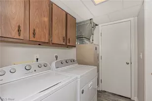 84 Mersey Ct, Mentor, OH 44060 - Photo 16