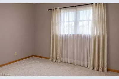 49635 State Route 7, New Matamoras, OH 45767 - Photo 16
