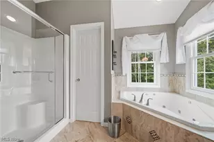 120 Pinehurst Dr, Aurora, OH 44202 - Photo 24