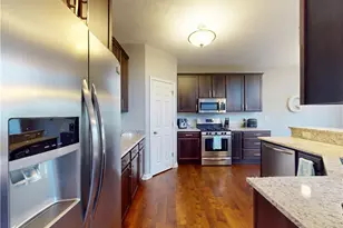 7828 Overton, Mentor, OH 44060 - Photo 6