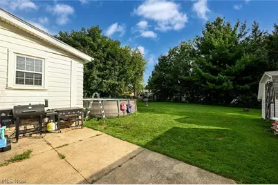 3277 Mayfair Road, Akron, OH 44312 - Photo 16