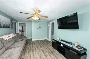 3277 Mayfair Rd, Akron, OH 44312 - Photo 6