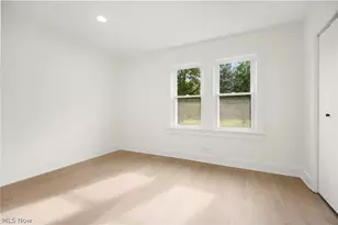 4597 Elyria Ave, Lorain, OH 44055 - Photo 16