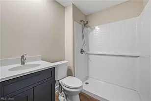 4551 Lockwood Blvd, Youngstown, OH 44511 - Photo 34