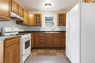 2507 Conrad Ave, Akron, OH 44314 - Photo 10