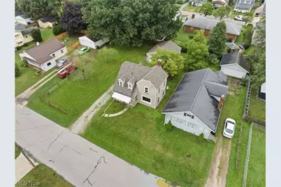 2507 Conrad Avenue, Akron, OH 44314 - Photo 2