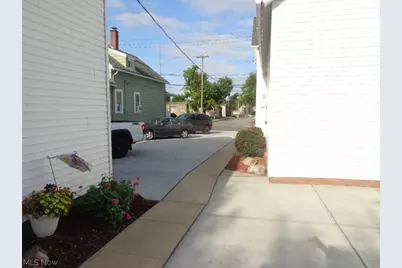 3127 Fulton Road, Loveland, OH 44109 - Photo 8