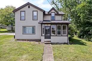 247 Milan St N, Canal Fulton, OH 44614 - Photo 1