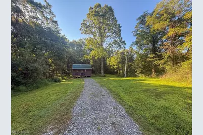 41298 Pleasant Ridge Rd, Graysville, OH 45734 - Photo 1