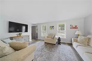 2716 Waterbury St NW, North Canton, OH 44720 - Photo 6