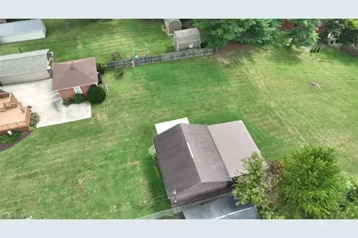 1007 Campus Drive, Belpre, OH 45714 - Photo 48
