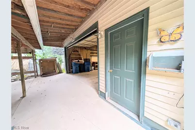678 Shook Road, Akron, OH 44319 - Photo 6