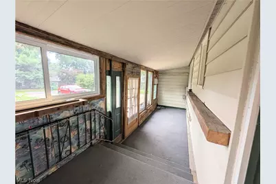 678 Shook Road, Akron, OH 44319 - Photo 24