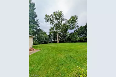 678 Shook Road, Akron, OH 44319 - Photo 34