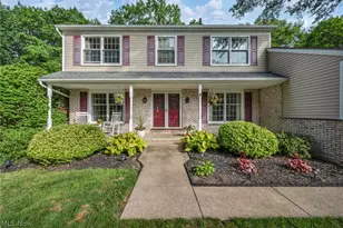2655 Olentangy Dr, Akron, OH 44333 - Photo 1