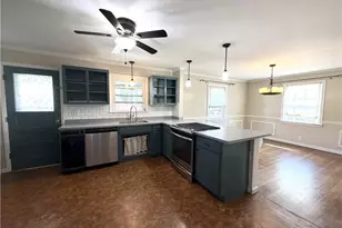 1254 Glencairn Rd, Weirton, WV 26062 - Photo 6
