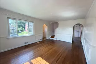 1254 Glencairn Rd, Weirton, WV 26062 - Photo 4