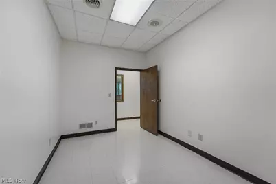 4368 Dressler Road NW #201A, Canton, OH 44718 - Photo 46