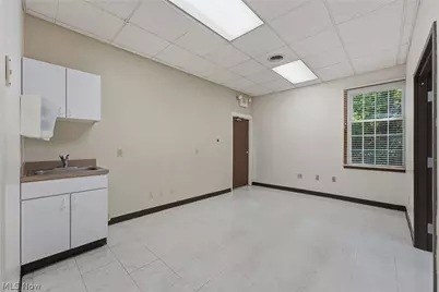 4368 Dressler Road NW #201A, Canton, OH 44718 - Photo 38
