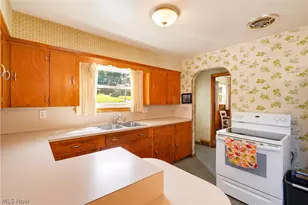 3410 Shanabruck Ave NW, Canton, OH 44709 - Photo 8