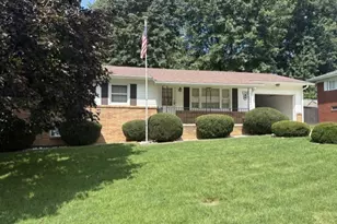 127 Stuart Dr, Wintersville, OH 43953 - Photo 2