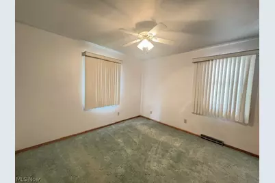 127 Stuart Drive, Wintersville, OH 43953 - Photo 14