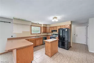 12201 Green Rd, Wakeman, OH 44889 - Photo 16