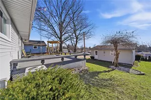 1118 Valley Dr NW, North Canton, OH 44720 - Photo 34