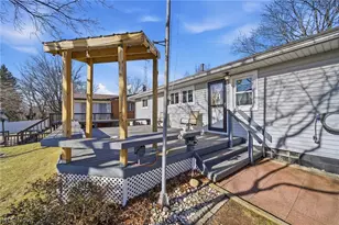 1118 Valley Dr NW, North Canton, OH 44720 - Photo 38