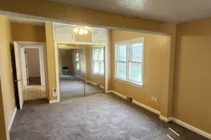 3638 Chelton Rd, Huber Heights, OH 44120 - Photo 6