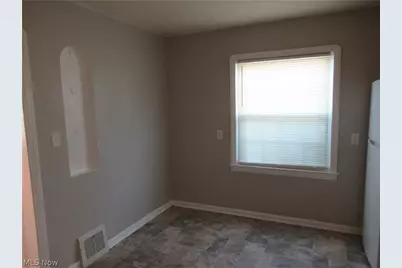 11901 Wayland Avenue, Loveland, OH 44111 - Photo 12