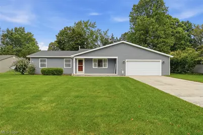 254 Thomas Avenue, Munroe Falls, OH 44262 - Photo 1