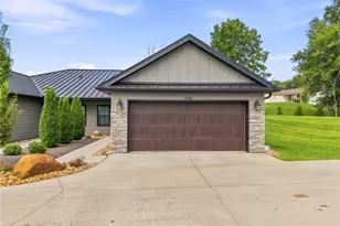 1017 Sycamore Ln, Millersburg, OH 44654 - Photo 2