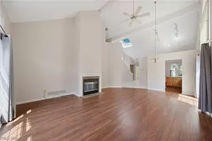 645 Grandview Ln, Aurora, OH 44202 - Photo 8