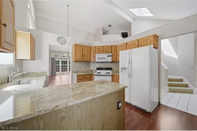 645 Grand View Lane, Aurora, OH 44202 - Photo 6