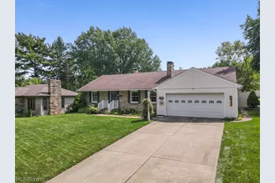 1000 Kingsway Street, Alliance, OH 44601 - Photo 2
