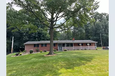 2510 Willow Brook Drive NW, Dover, OH 44622 - Photo 1