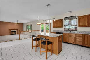 7358 Oakhill Rd, Oakwood, OH 44146 - Photo 6