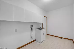 7358 Oakhill Rd, Oakwood, OH 44146 - Photo 30