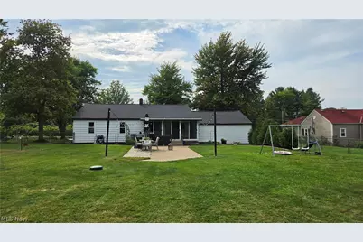7907 Baumhart Road, Amherst, OH 44001 - Photo 28